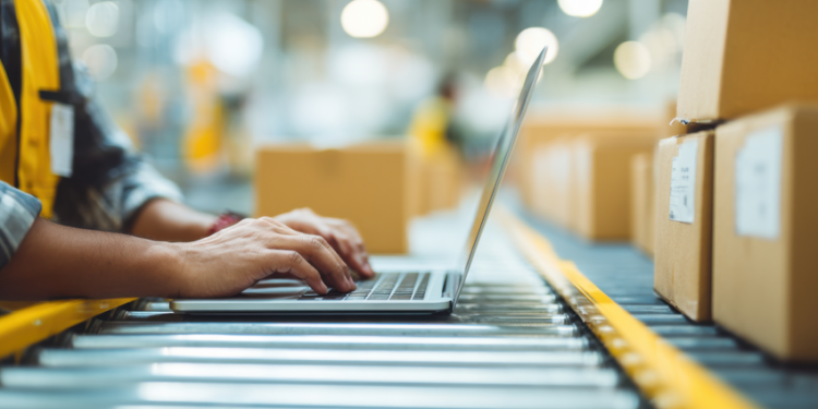 LA OPERACIÓN TAMBIÉN VENDE: LOS APRENDIZAJES QUE TODA EMPRESA DEBE COMPRENDER ANTES DE INGRESAR A UN MARKETPLACE