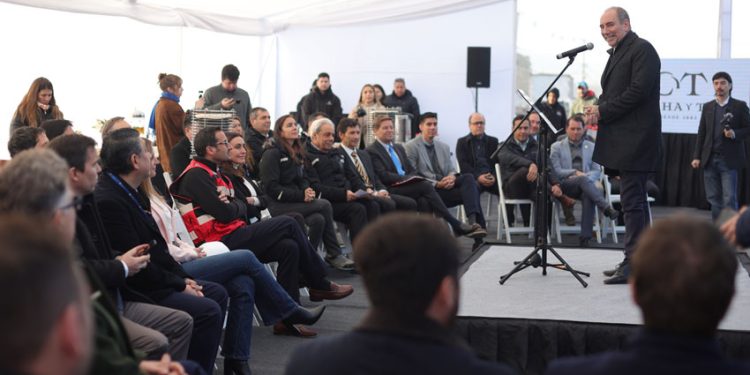 BIMINISTRO DE GRANGE DA INICIO A LA EXPERIENCIA INTERMODAL PARA MOVER CARGA ENTRE SANTIAGO Y CONCEPCIÓN