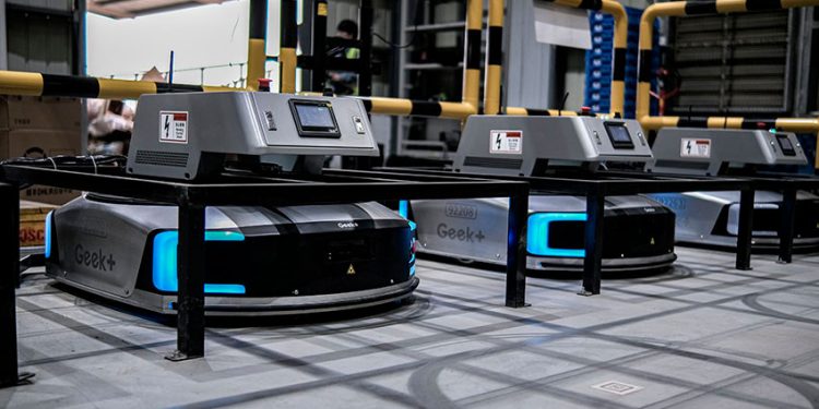 AUTOMATIZACIÓN EN DEPÓSITOS: CUANDO LA TECNOLOGÍA POTENCIA EL TALENTO HUMANO
