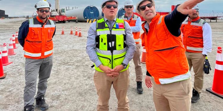 MINISTERIO DE TRANSPORTES Y TELECOMUNICACIONES Y COMPLEJO PORTUARIO MEJILLONES ABORDAN DESAFÍOS LOGÍSTICOS PARA EL DESARROLLO LOCAL