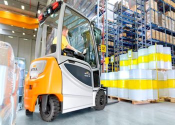 ¿COMPRAR O ARRENDAR MAQUINARIA? LAS CLAVES PARA UNA DECISIÓN CADA VEZ MÁS RELEVANTE PARA LAS EMPRESAS