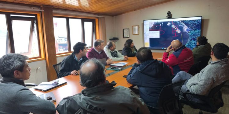 COMUNIDAD LOGÍSTICA PORTUARIA DE CHACABUCO ABORDA DETALLES OPERATIVOS DEL PROYECTO DE AMPLIACIÓN DEL ATRACADERO HUILLÍN
