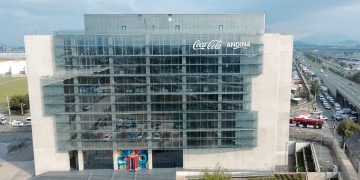 UN DÍA DENTRO DE COCA-COLA: DEL EMBOTELLADO AL PEDIDO