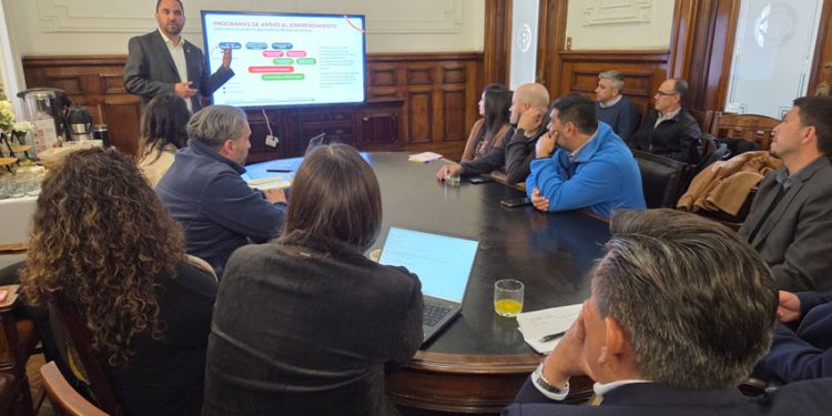 INSTITUTO 3IE-USM Y EMPRESA PORTUARIA SAN ANTONIO ABORDAN OPCIONES DE COOPERACIÓN PARA FORTALECER SECTOR LOGÍSTICO-PORTUARIO