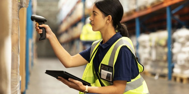 LOGÍSTICA INVERSA Y ECONOMÍA CIRCULAR: CLAVES OPERACIONALES PARA DESCARBONIZAR LA CADENA DE VALOR