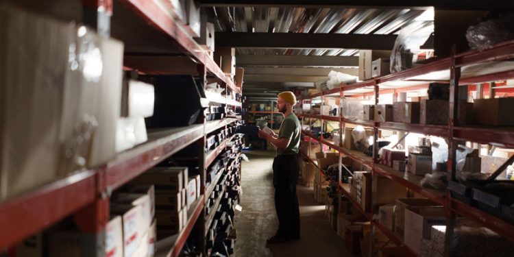 ÍNDICE DETECTA QUE LA BRECHA DIGITAL DE LA PYME LOGÍSTICA CHILENA NO ESTÁ EN FACTURAR, SINO EN CONTROLAR LA BODEGA